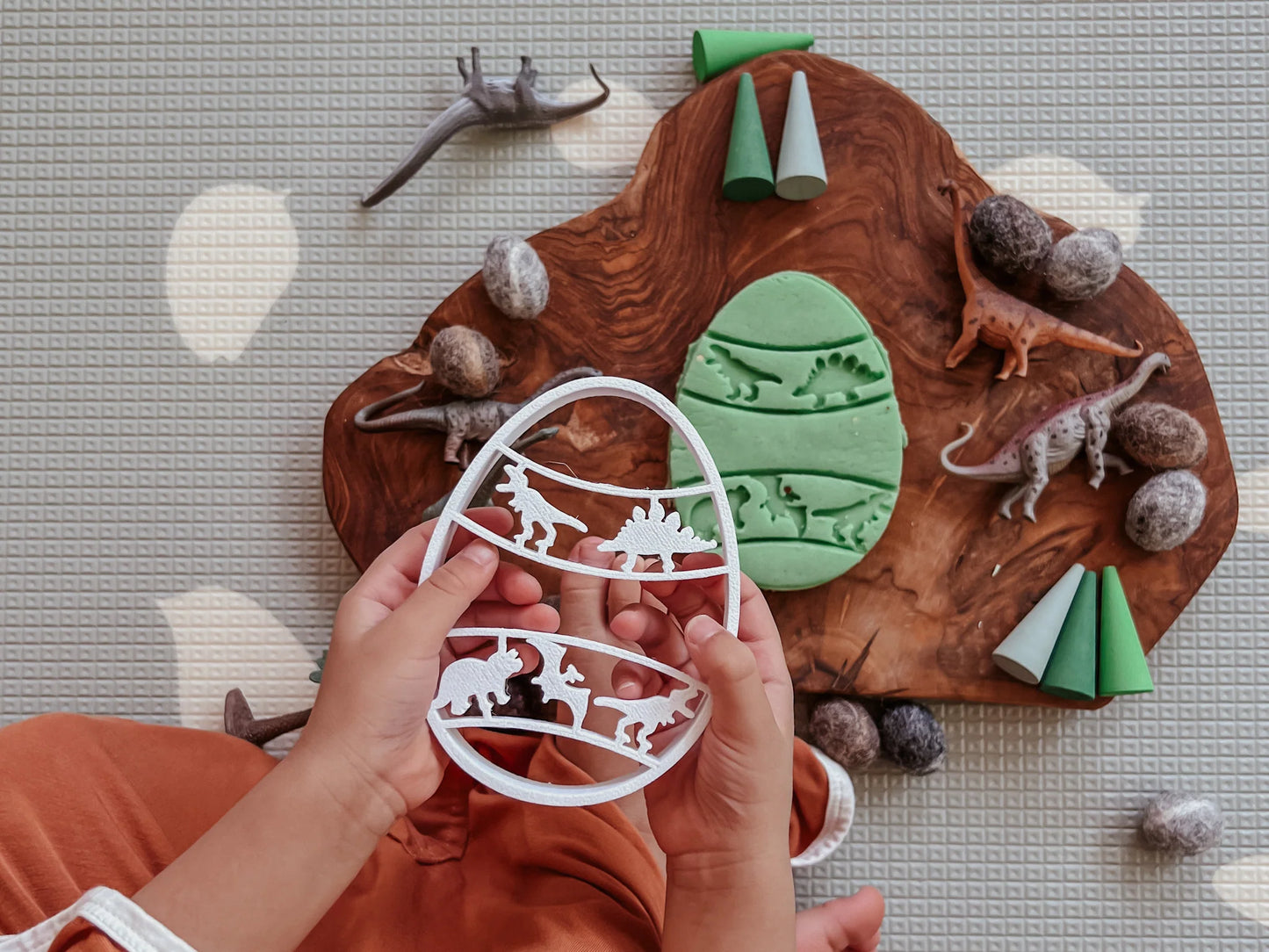 Bio Cutter | Dinosaur Egg