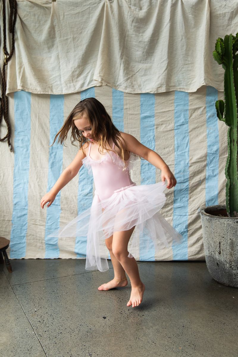 Elanore Ballet