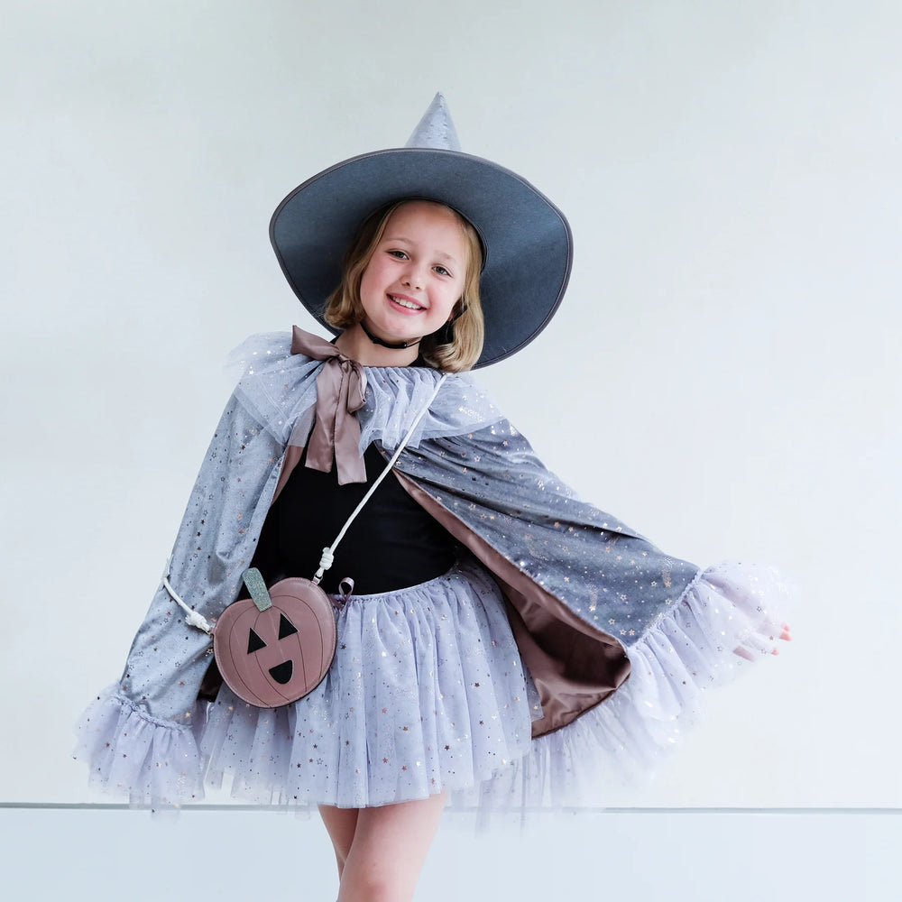 
                      
                        Griselda Tutu
                      
                    