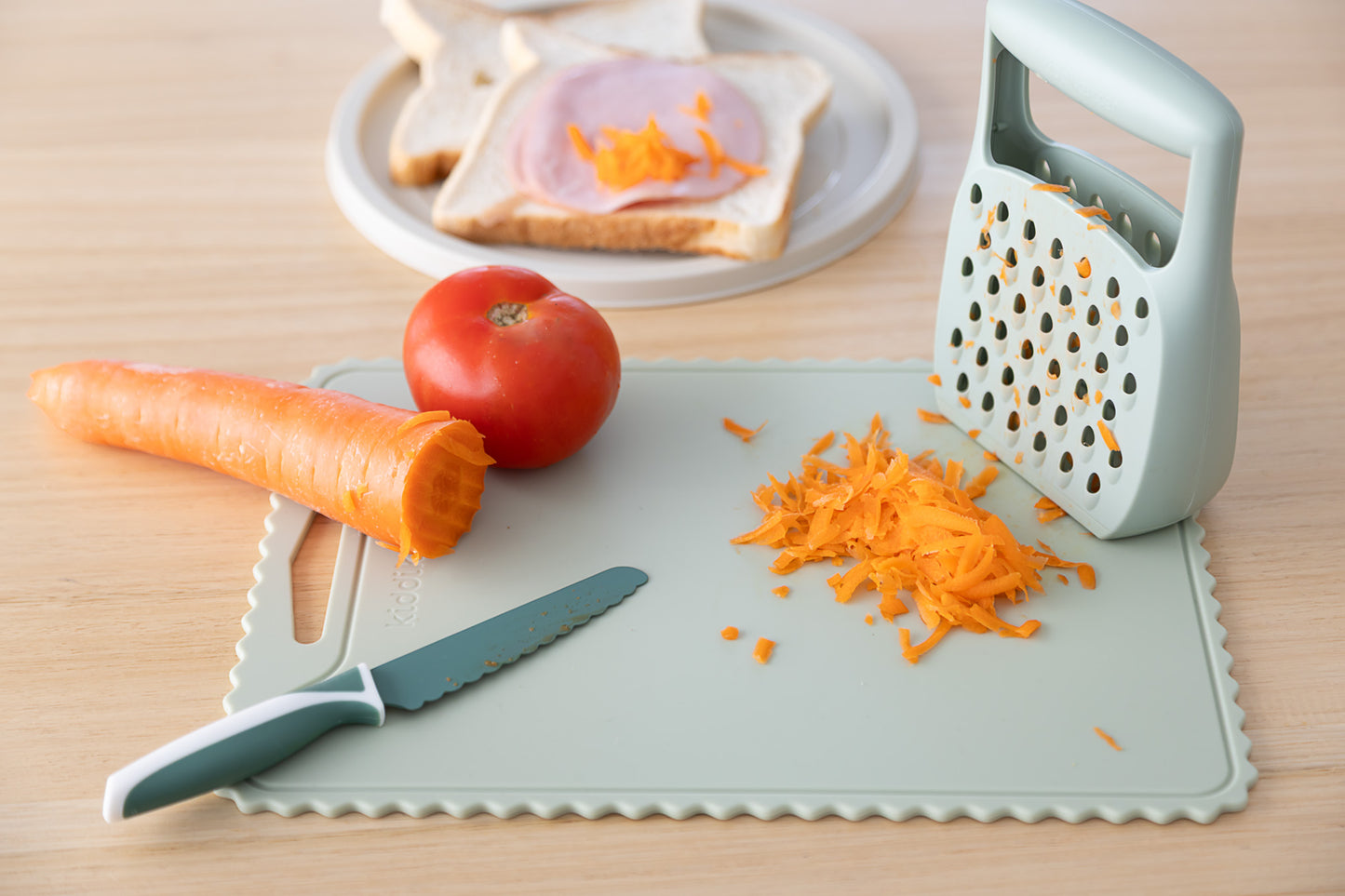 Crinkly Silicon Cutting Board Sage