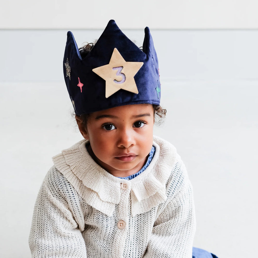
                      
                        Birthday Crown
                      
                    