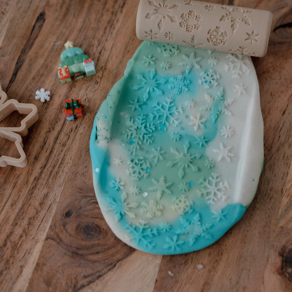 
                      
                        Snowflake Dough Eco Roller
                      
                    