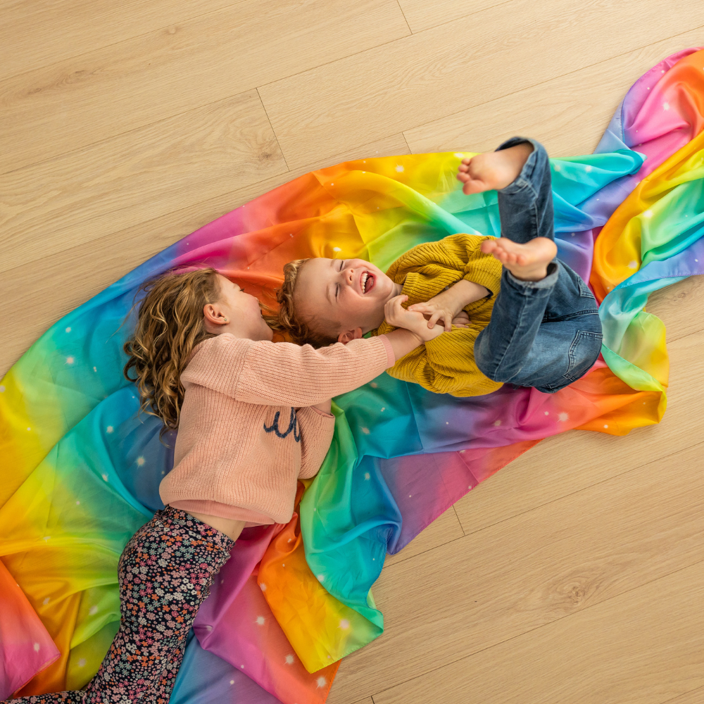 
                      
                        Giant Play Silk | Rainbow
                      
                    