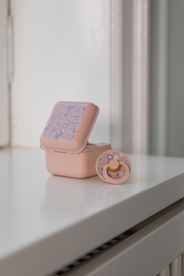 BIBS x Liberty Pacifier Box | Blush & Chamomile Lawn