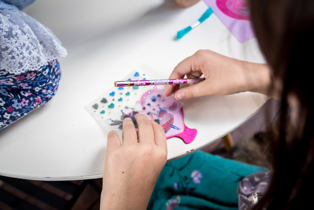 
                      
                        DIY Little Fairy Wands
                      
                    