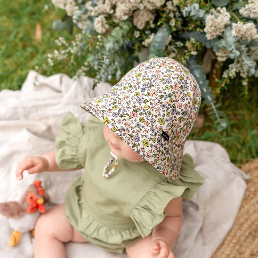 
                      
                        Toddler Bucket Sun Hat Floret
                      
                    