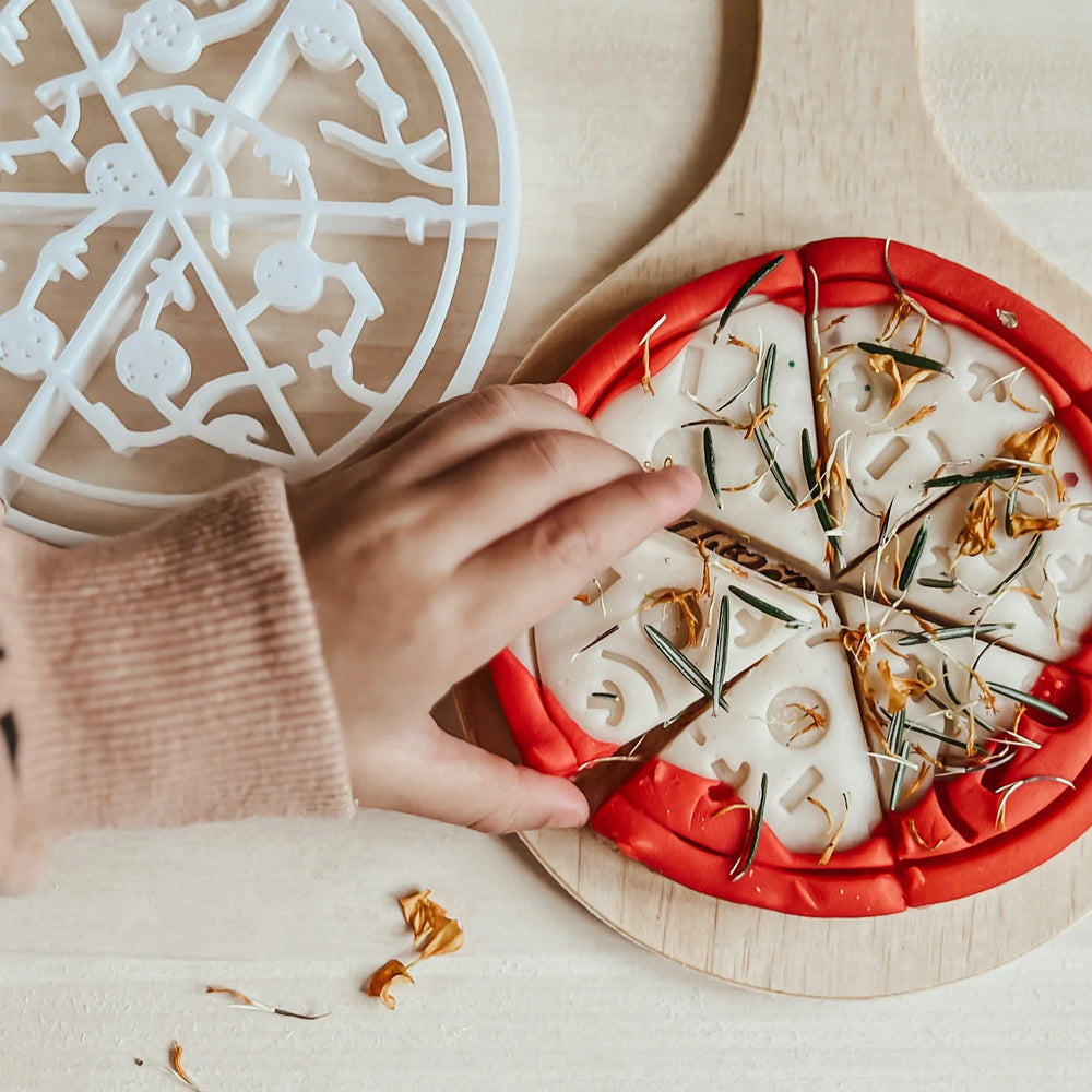 
                      
                        Bio Cutter | Whole Pizza
                      
                    