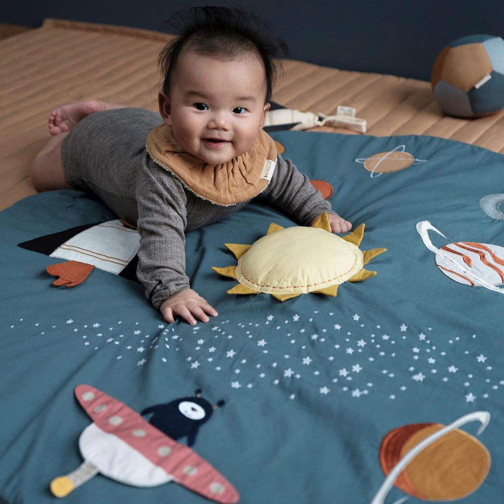 Activity Blanket | Planetary