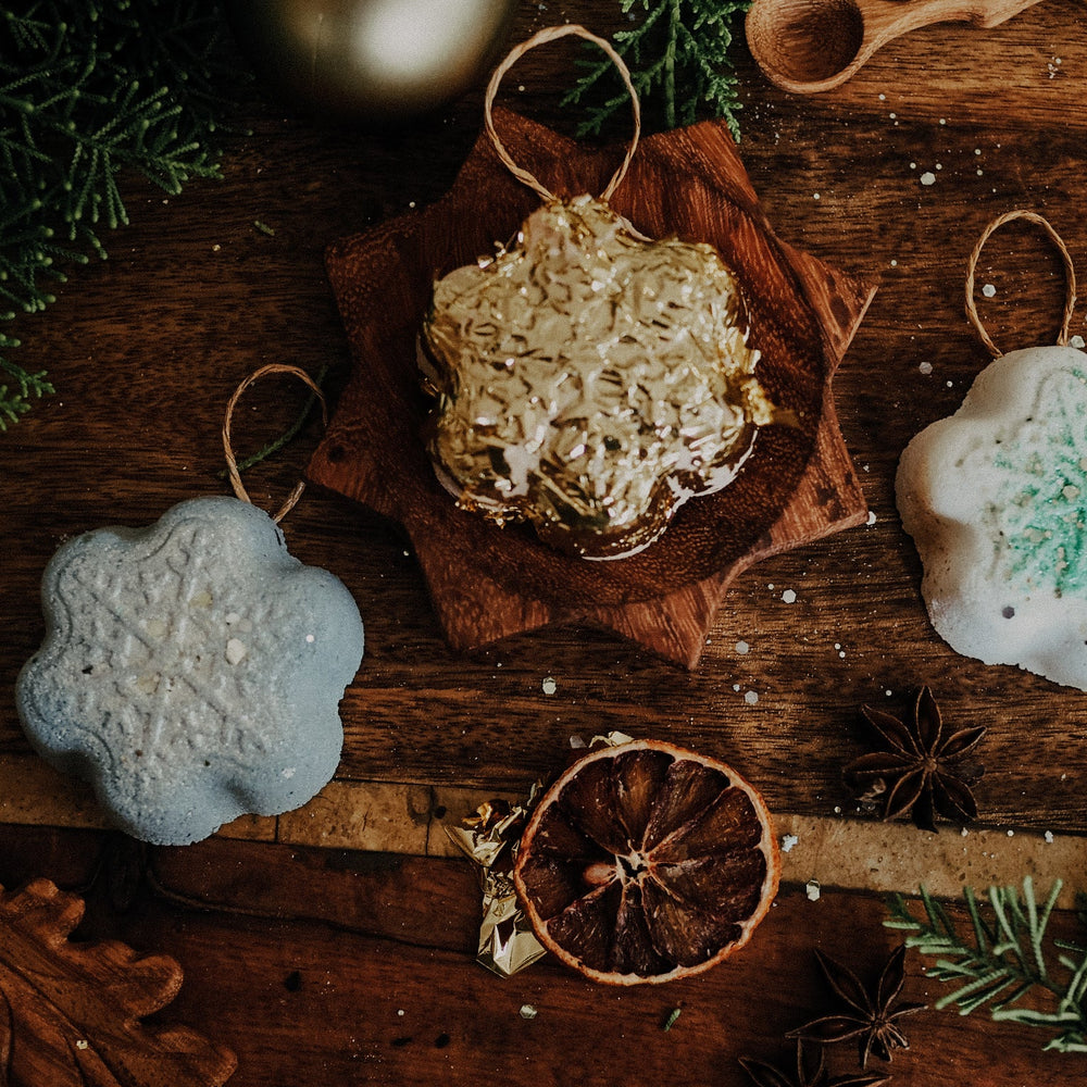 
                      
                        Snowflake PlayFizz Surprise Ornament Set
                      
                    