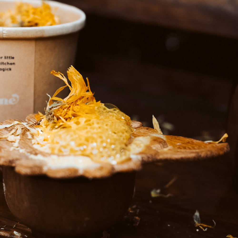 
                      
                        Sunshine PlayFizz Crumble Cup
                      
                    