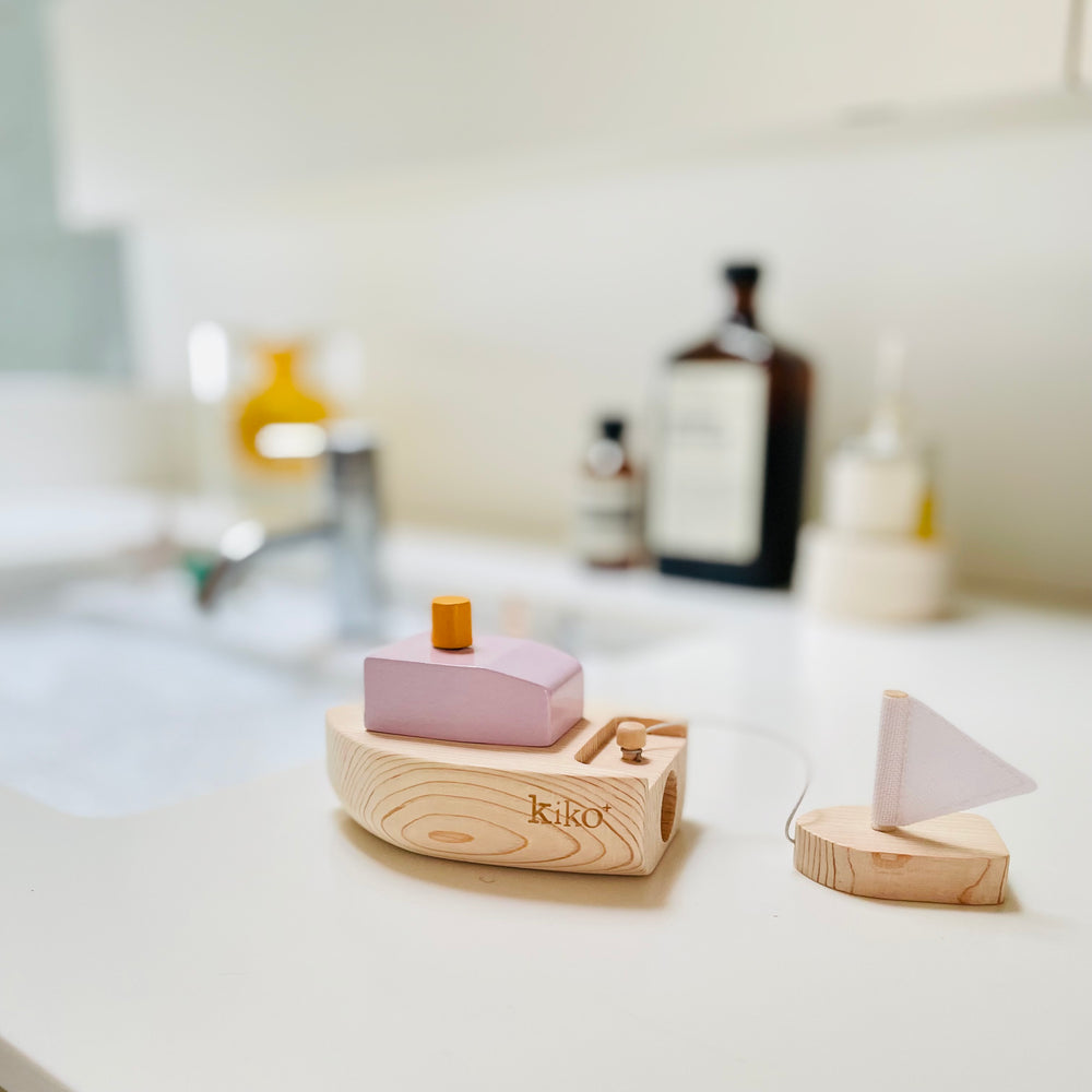 Kiko+ Ofune Wind-Up Boat | Lavender