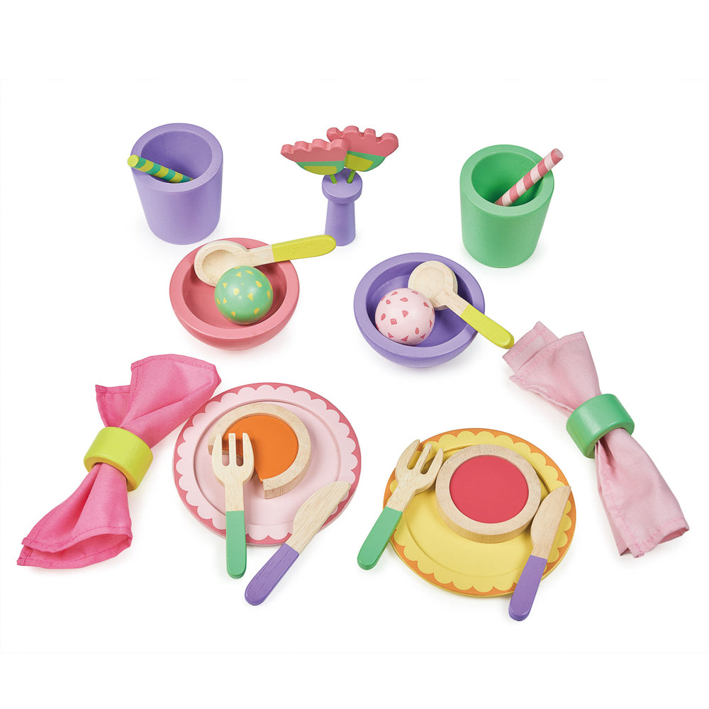 
                      
                        Party Time Lunch Set
                      
                    