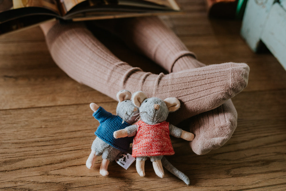 
                      
                        Sam & Julia Book Bundle
                      
                    
