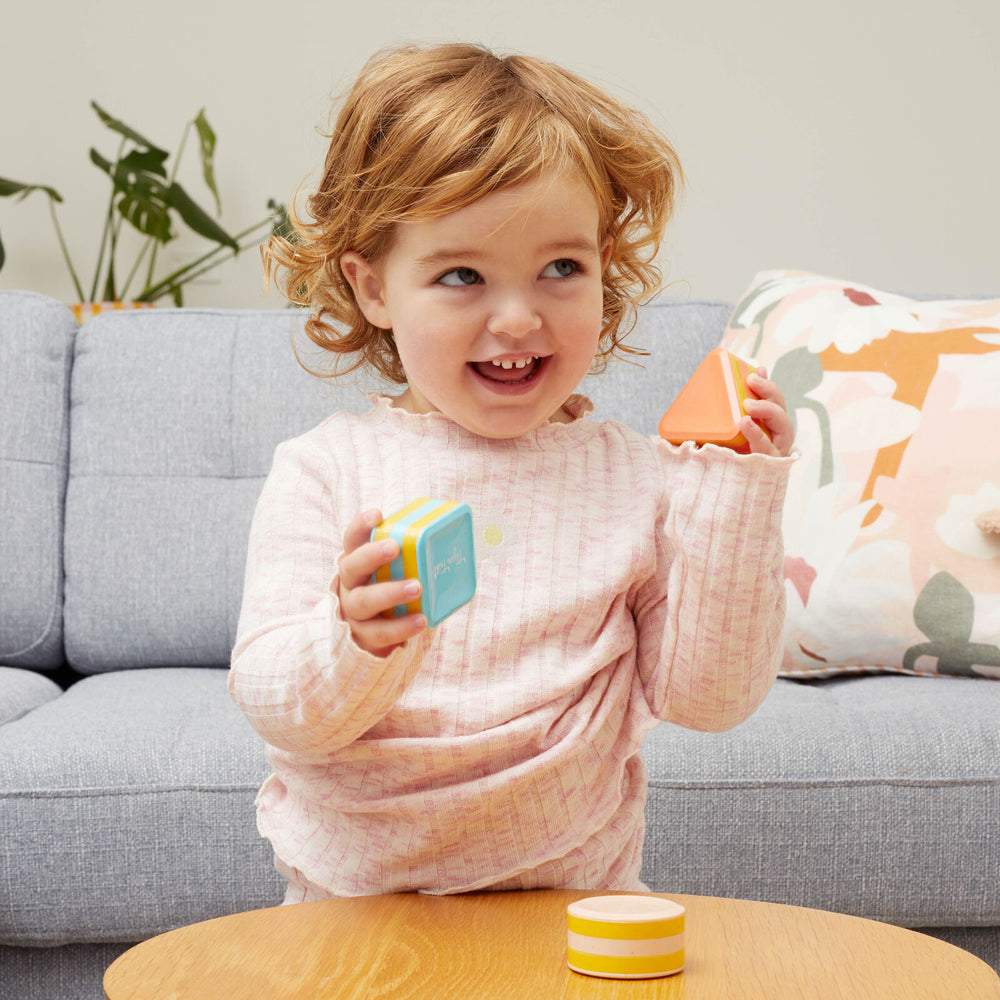 
                      
                        Shape Shakers | Bio Plastic
                      
                    