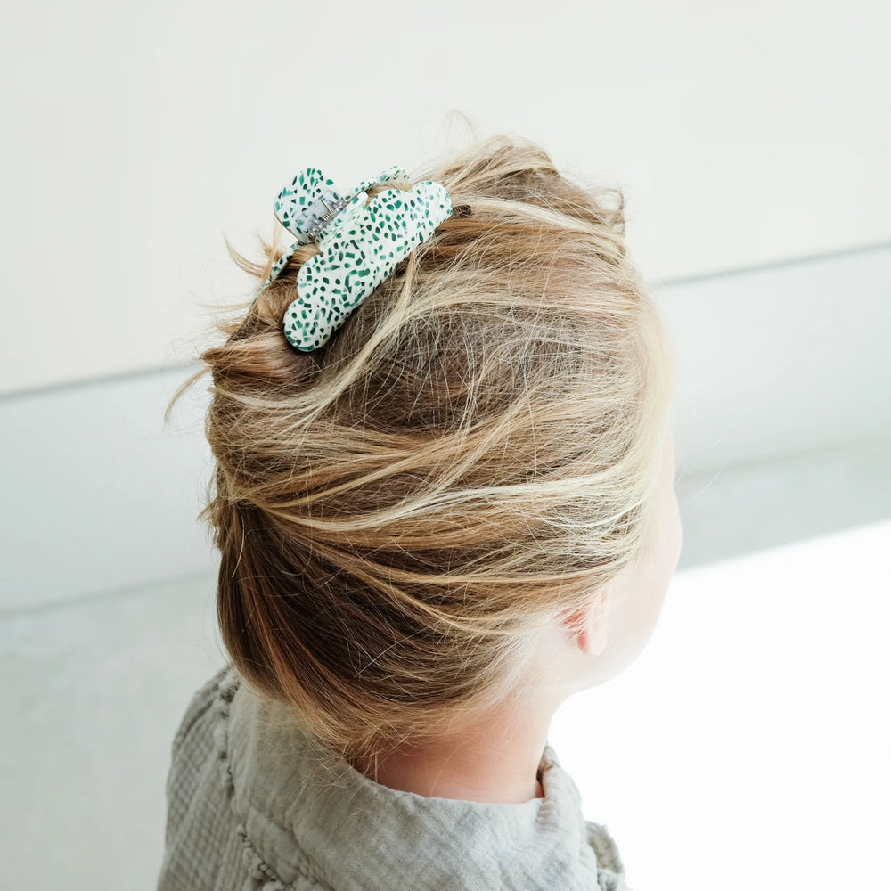 
                      
                        Speckled Ziggy Bulldog Clip
                      
                    