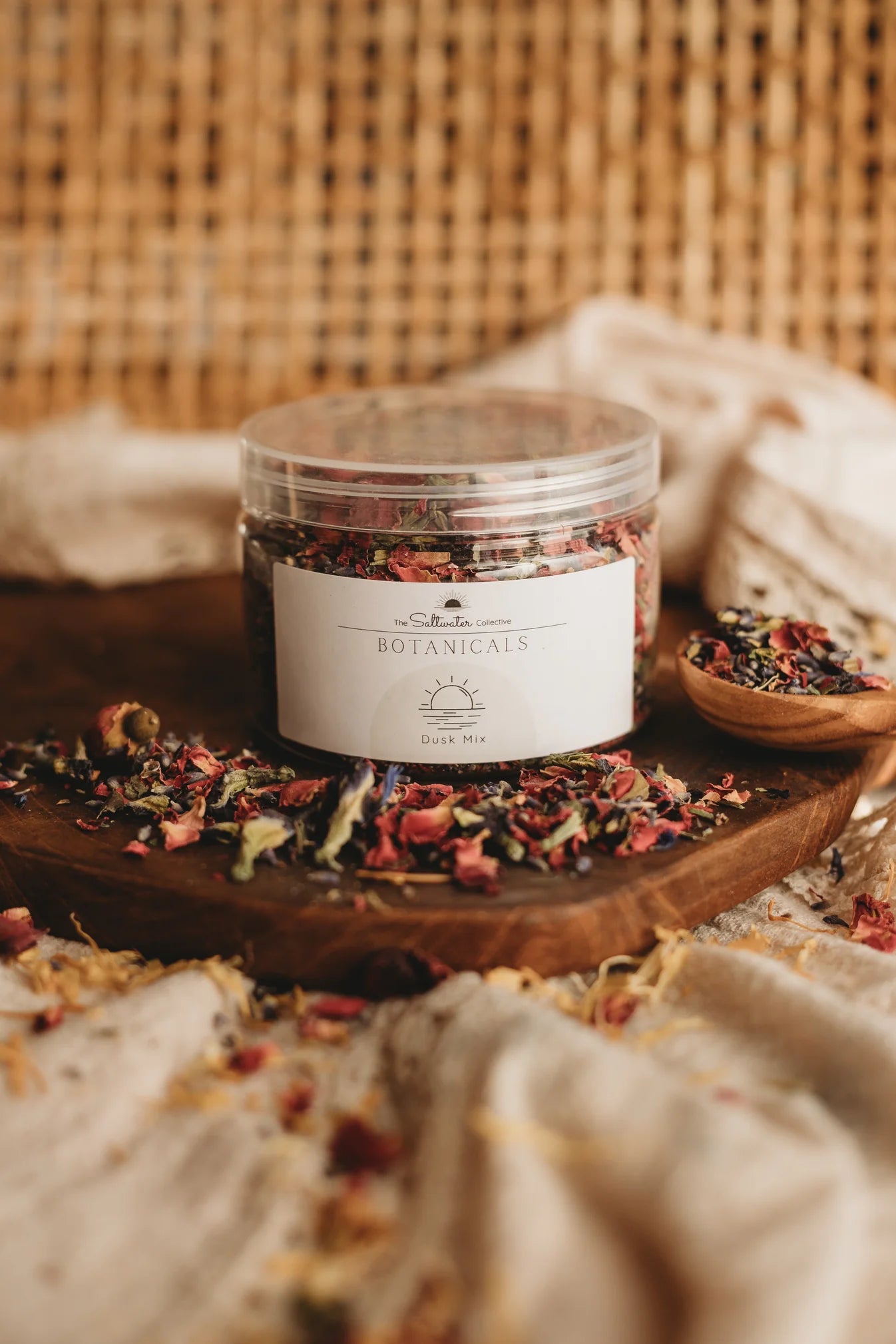 Dusk Botanicals Mix