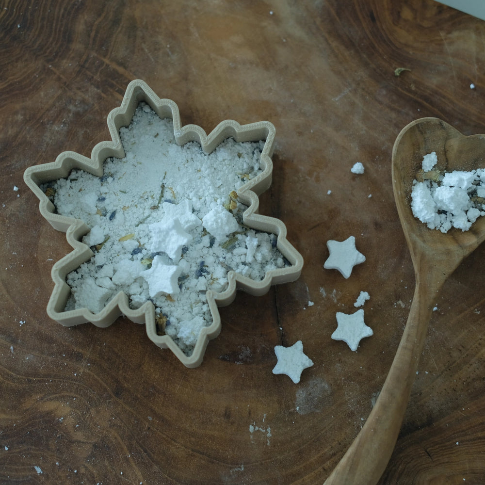 
                      
                        Snowflake Eco Mould
                      
                    