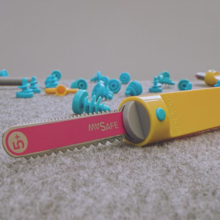 SAFE-SAW | Upcycled Cardboard Construction Tool