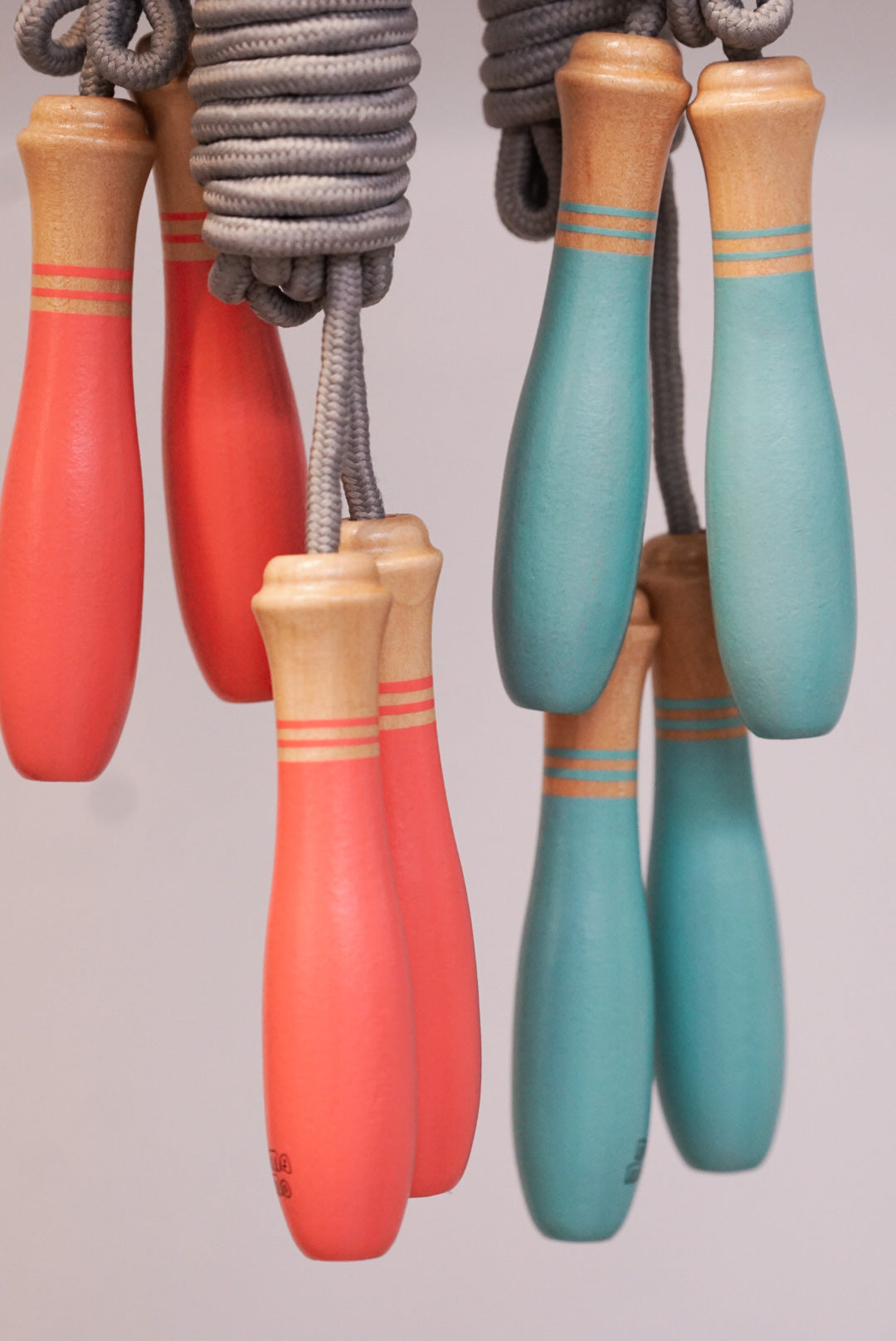 Load image into Gallery viewer, Long Skipping Rope | Dusty Pink
