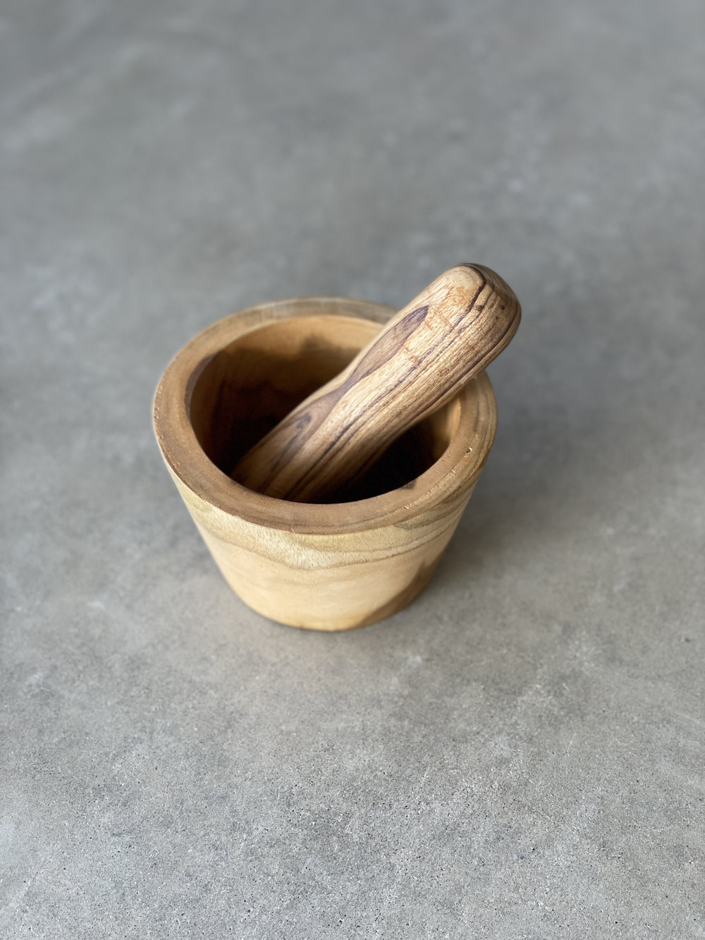 Large Mortar & Pestle