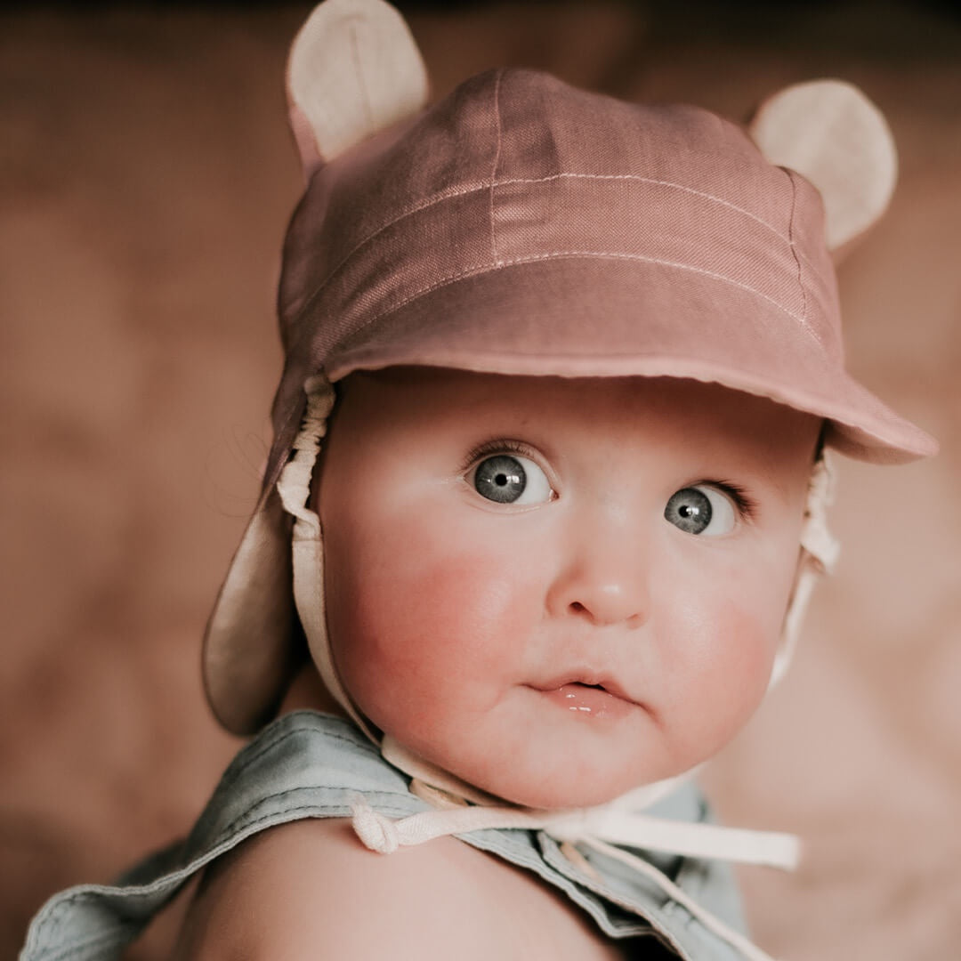 Roamer | Baby Reversible Teddy Flap Sun Hat | Rosa / Flax